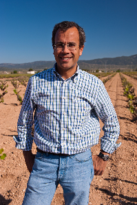 Alfredo Candela, Proprietor (photo by Vinimenta)